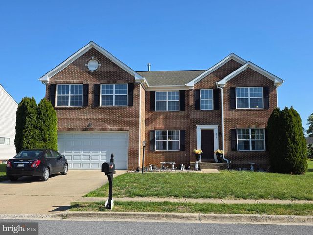 109 SEURAT LN, Martinsburg, WV 25403