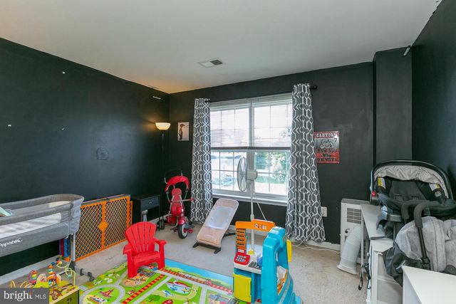 109 SEURAT LN, Martinsburg, WV 25403