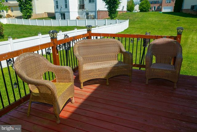 109 SEURAT LN, Martinsburg, WV 25403