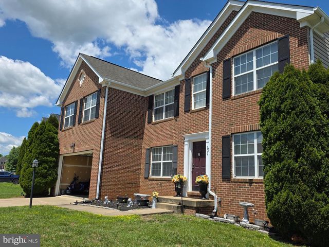 109 SEURAT LN, Martinsburg, WV 25403
