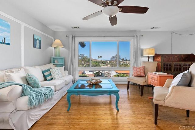 3621 Vista Campana S 105, Oceanside, CA 92057