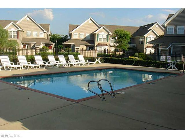 2351 Old Greenbrier RD, Chesapeake, VA 23325