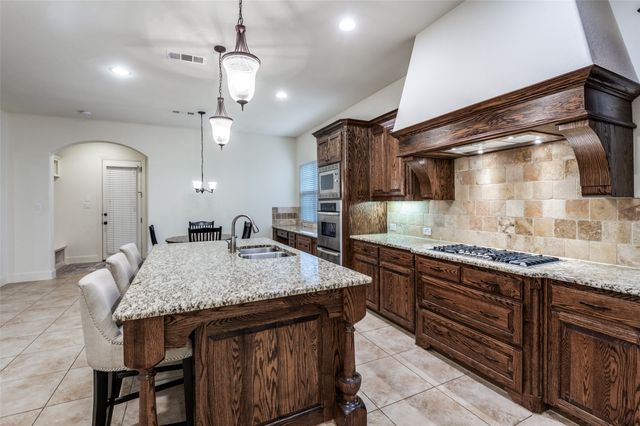 13659 Thornton Drive, Frisco, TX 75035
