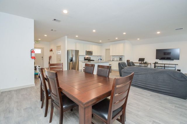 7326 Marina Heights Way, Rosenberg, TX 77469