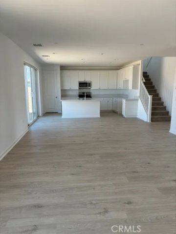 8834 Waltham, Hesperia, CA 92344