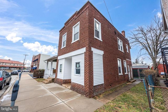 33 W 2ND ST, Lansdale, PA 19446