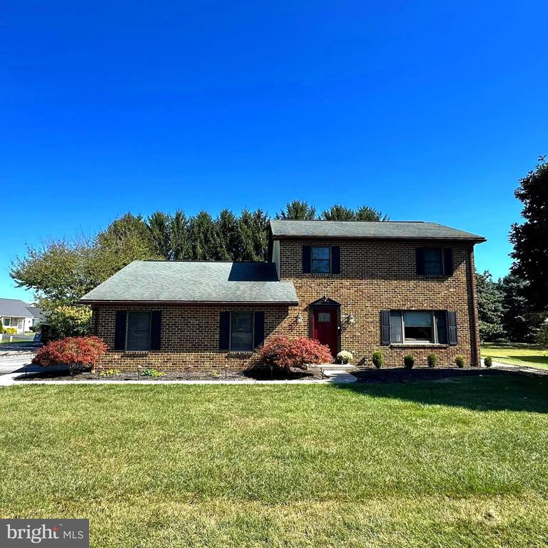 3542 TURNBERRY DRIVE, Chambersburg, PA 17202