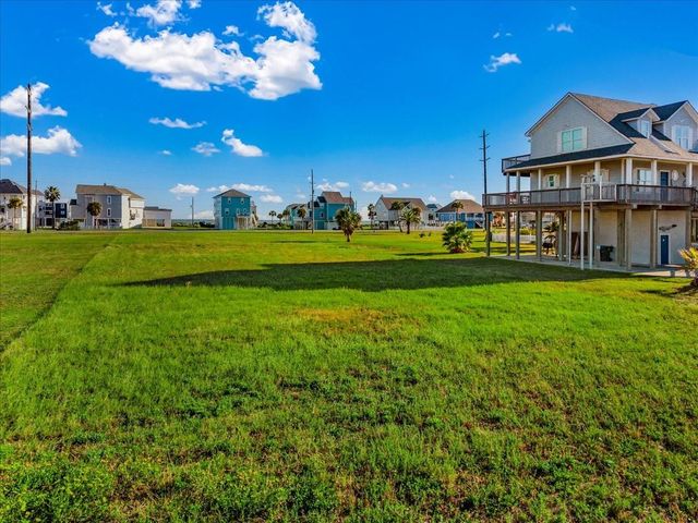 18703 Shaman Drive, Galveston, TX 77554