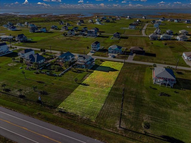 18703 Shaman Drive, Galveston, TX 77554