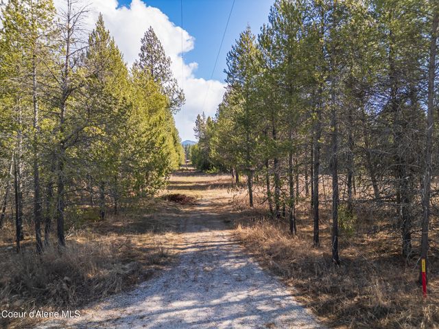 133 Pine MDW, Athol, ID 83801