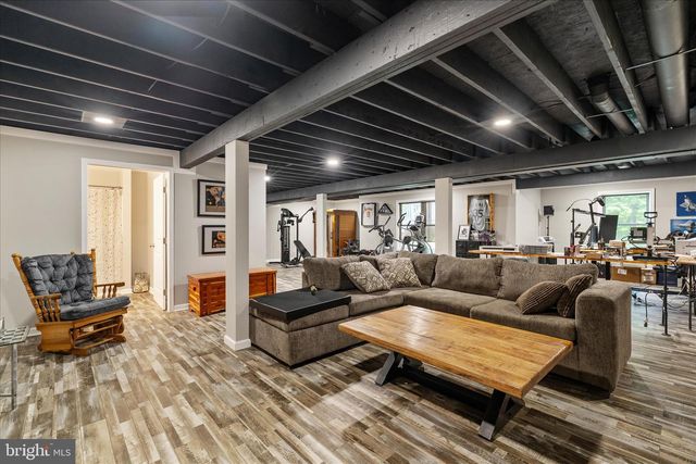 160 CAMP DAVID CT, Linden, VA 22642