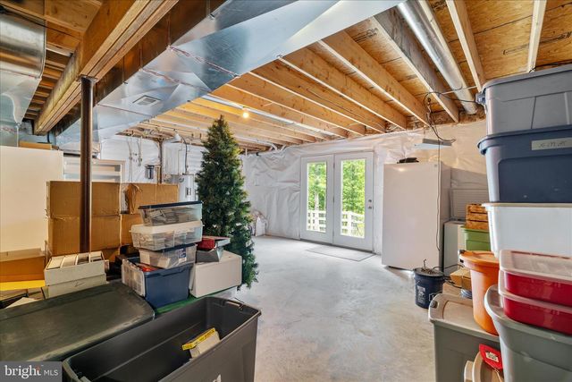 160 CAMP DAVID CT, Linden, VA 22642