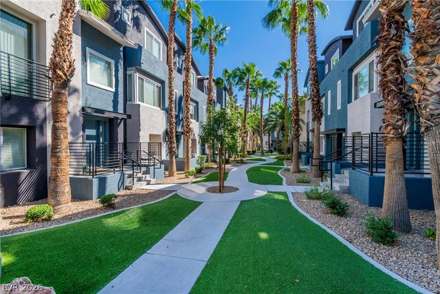 9050 West Tropicana Avenue 1102, Las Vegas, NV 89147