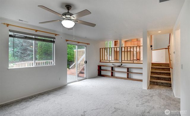 532 198th Street SE, Bothell, WA 98012