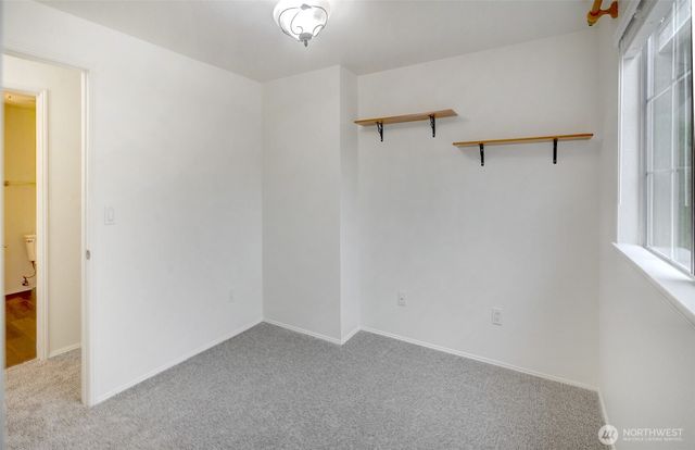 532 198th Street SE, Bothell, WA 98012