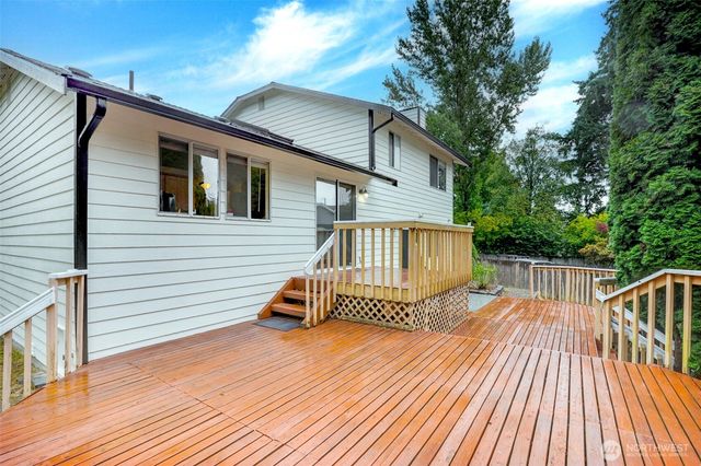 532 198th Street SE, Bothell, WA 98012