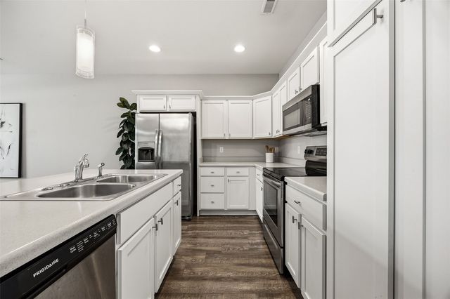 4727 Herbert Hoover Highway, Iowa City, IA 52240