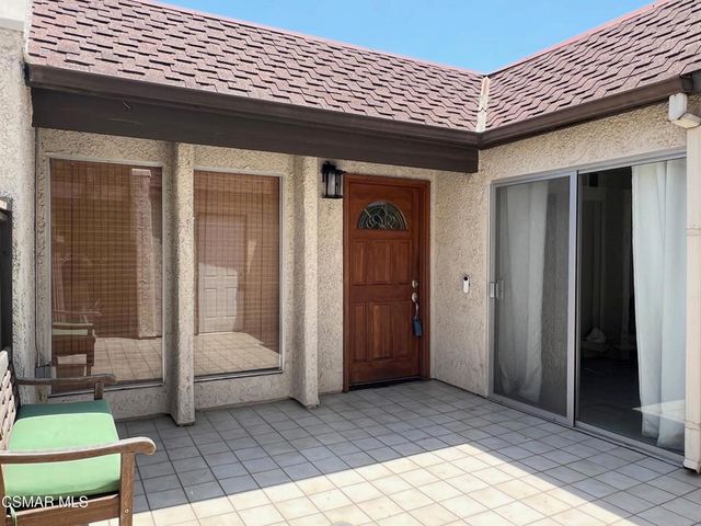 15652 Hillview Lane 17, Granada Hills, CA 91344