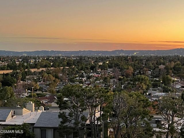 15652 Hillview Lane 17, Granada Hills, CA 91344