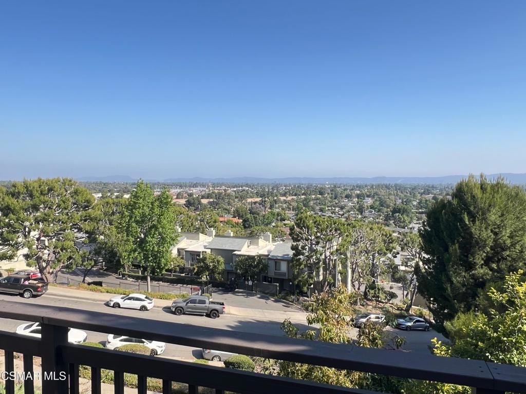 15652 Hillview Lane 17, Granada Hills, CA 91344