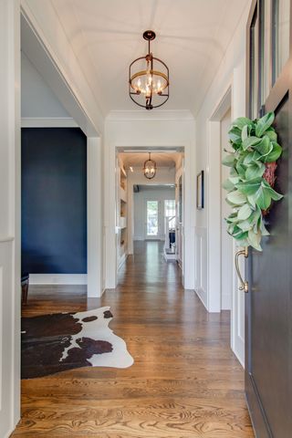 204 Elmington Ave, Nashville, TN 37205