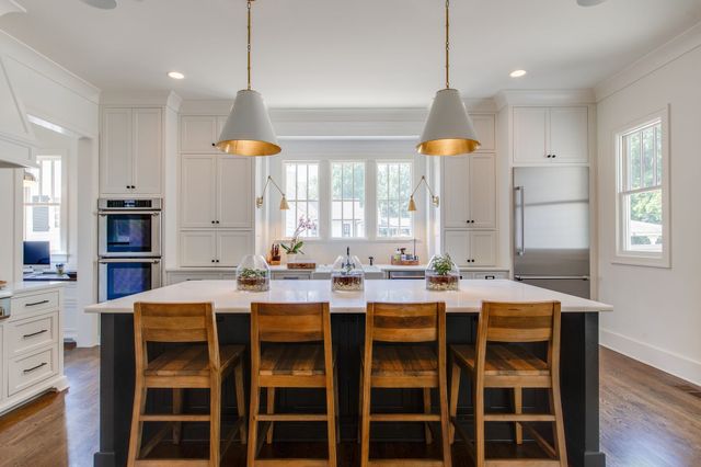 204 Elmington Ave, Nashville, TN 37205