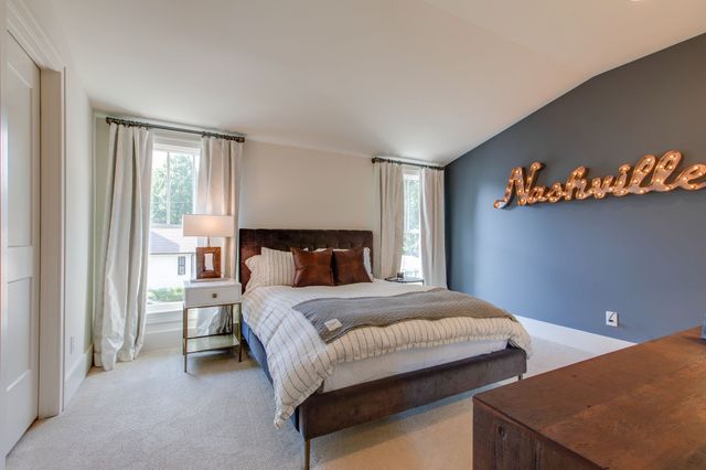 204 Elmington Ave, Nashville, TN 37205