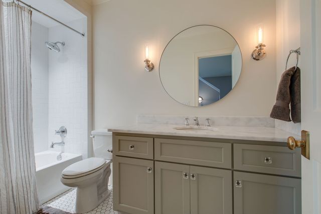 204 Elmington Ave, Nashville, TN 37205