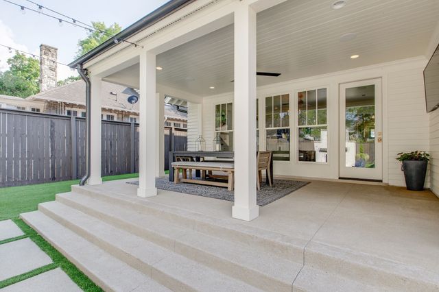 204 Elmington Ave, Nashville, TN 37205