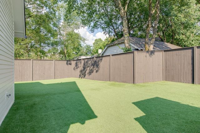 204 Elmington Ave, Nashville, TN 37205