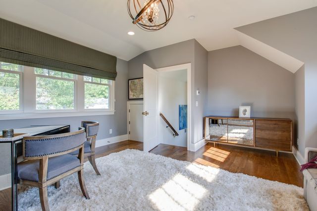 204 Elmington Ave, Nashville, TN 37205