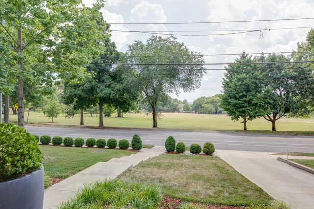 204 Elmington Ave, Nashville, TN 37205