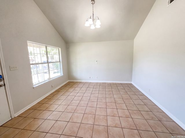 236 LAWTON ST, San Antonio, TX 78237