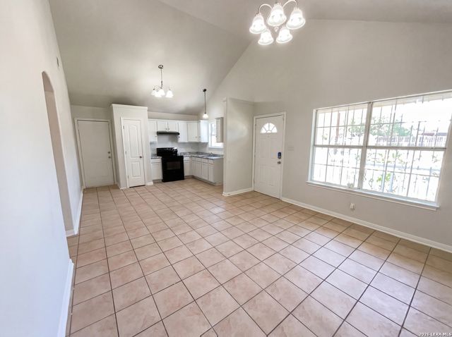 236 LAWTON ST, San Antonio, TX 78237