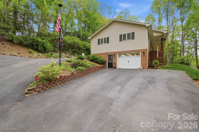 648 Cool Woods Drive, Boone, NC 28607