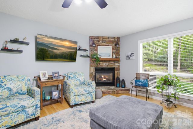 648 Cool Woods Drive, Boone, NC 28607