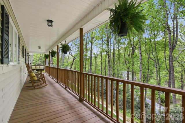 648 Cool Woods Drive, Boone, NC 28607
