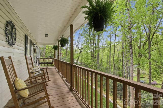 648 Cool Woods Drive, Boone, NC 28607