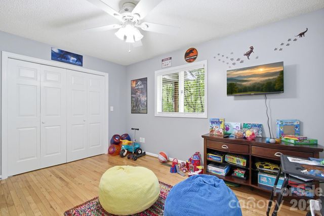 648 Cool Woods Drive, Boone, NC 28607