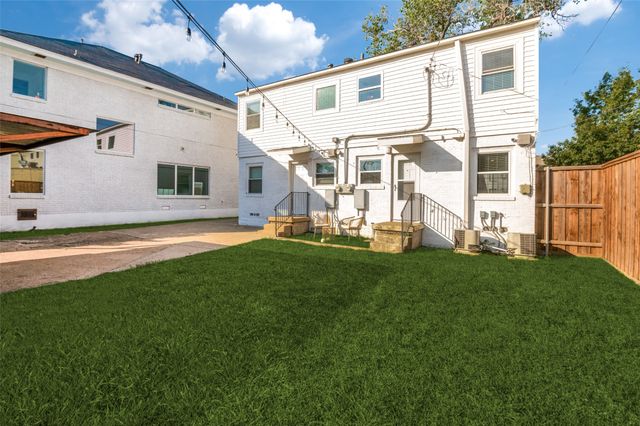 706 Cedar Hill Avenue, Dallas, TX 75208