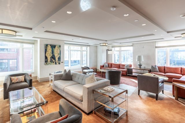 100 Lovejoy Wharf 5N, Boston, MA 02205