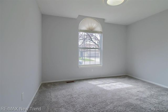 2191 Pleasant Drive, Commerce Twp, MI 48390