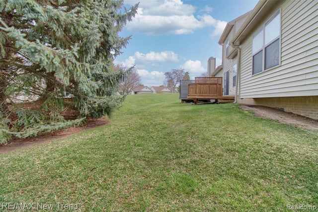 2191 Pleasant Drive, Commerce Twp, MI 48390