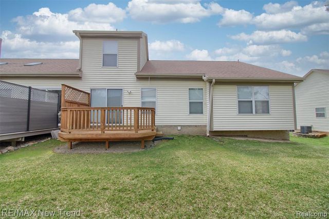 2191 Pleasant Drive, Commerce Twp, MI 48390