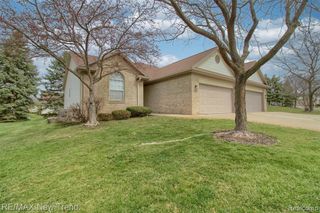 2191 Pleasant Drive, Commerce Twp, MI 48390