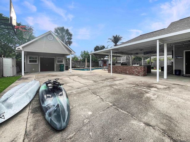 25949 Orleans Ave, Denham Springs, LA 70726