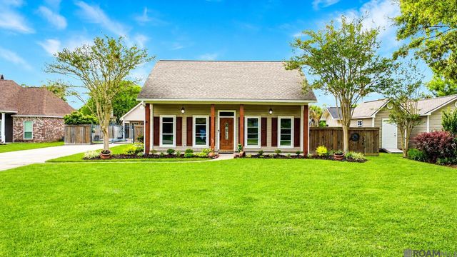 25949 Orleans Ave, Denham Springs, LA 70726