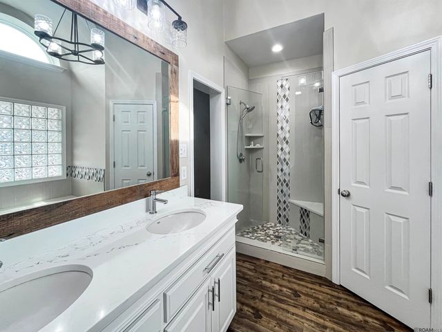 25949 Orleans Ave, Denham Springs, LA 70726