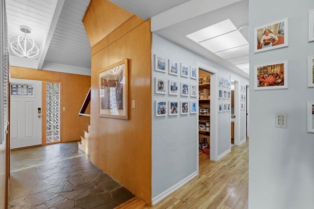 1305 NE Roseana Drive, Grants Pass, OR 97526