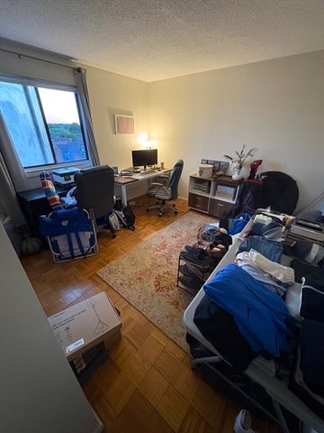 2353 Massachusetts Ave. 62, Cambridge, MA 02140